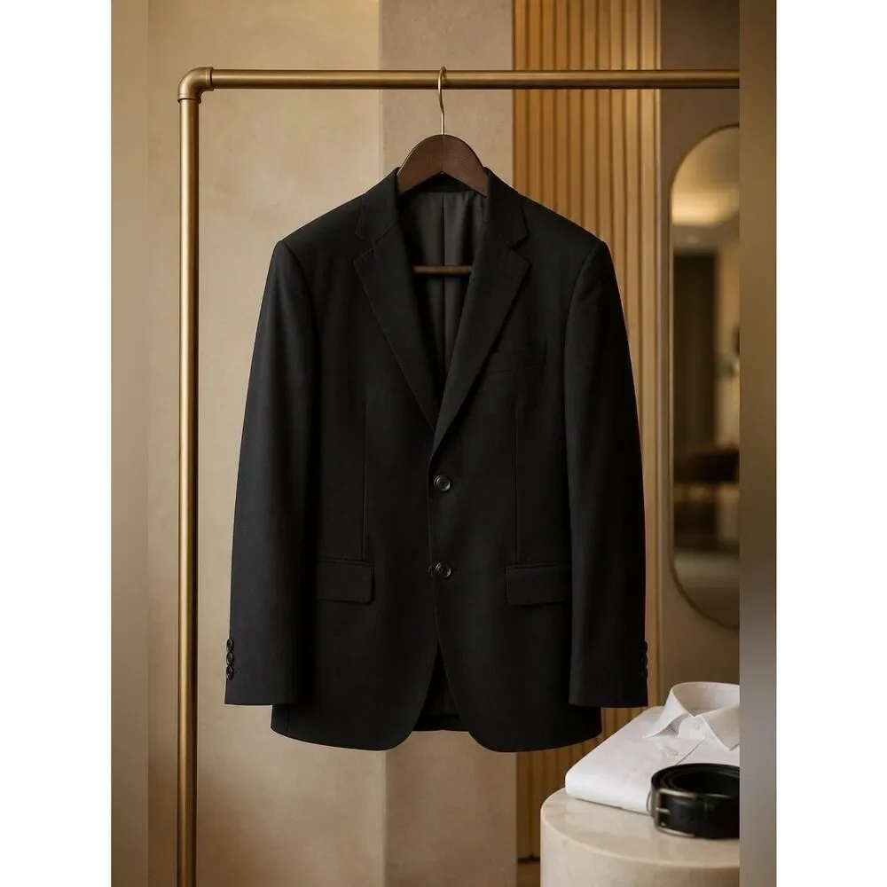 GRAY 2 BUTTON BLAZER BY BARRINGTON SIZE 46R EUC